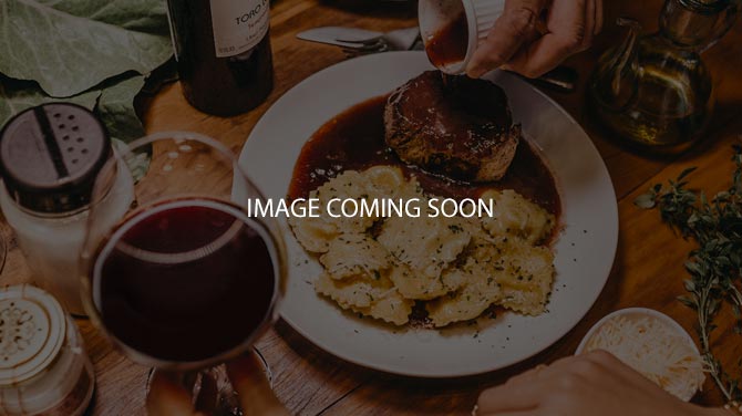 Is there a minimum age requirement to enter the bar?&nbsp;